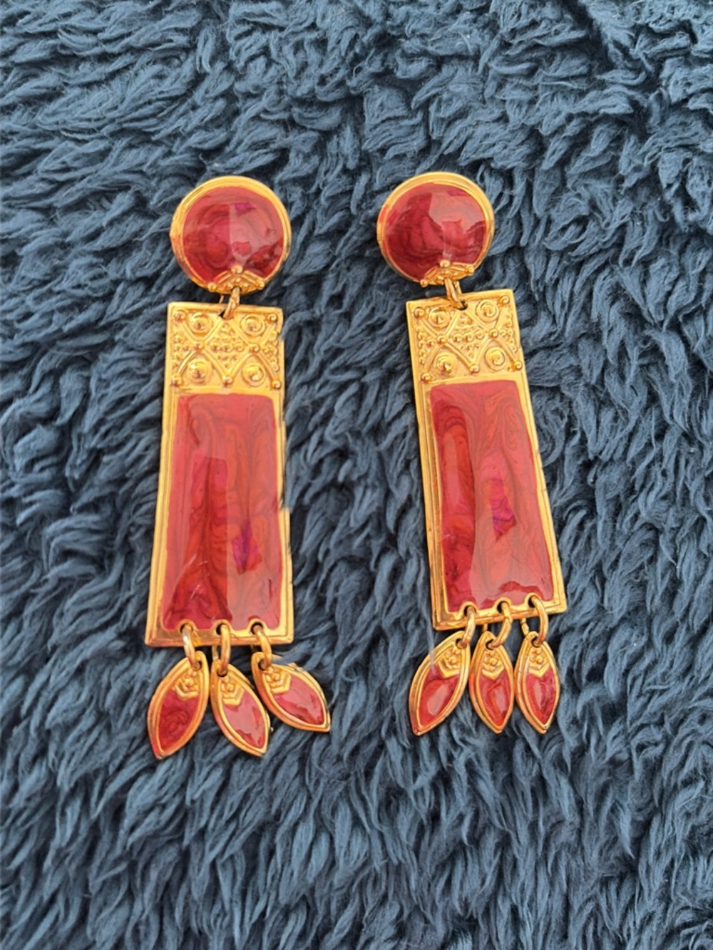 Vintage BEREBI Gold-Tone and Burgundy Drop Earrings